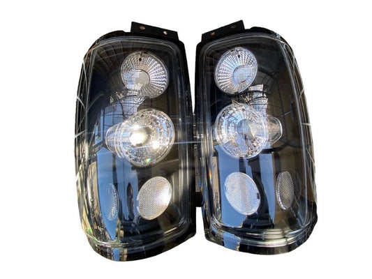 97-02 FORD EXPEDITION BLACK HOUSING PAIR OF TAILLIGHTS