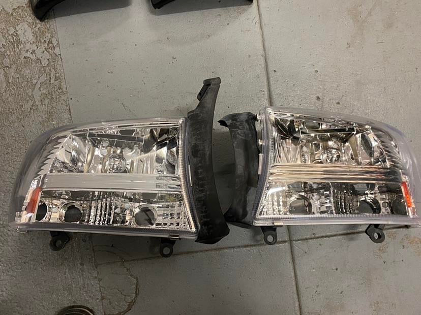 OB 98-04 DODGE DAKOTA 97-03 DODGE DURANGO CHROME HOUSING AMBER CLEAR LENS HEADLIGHTS