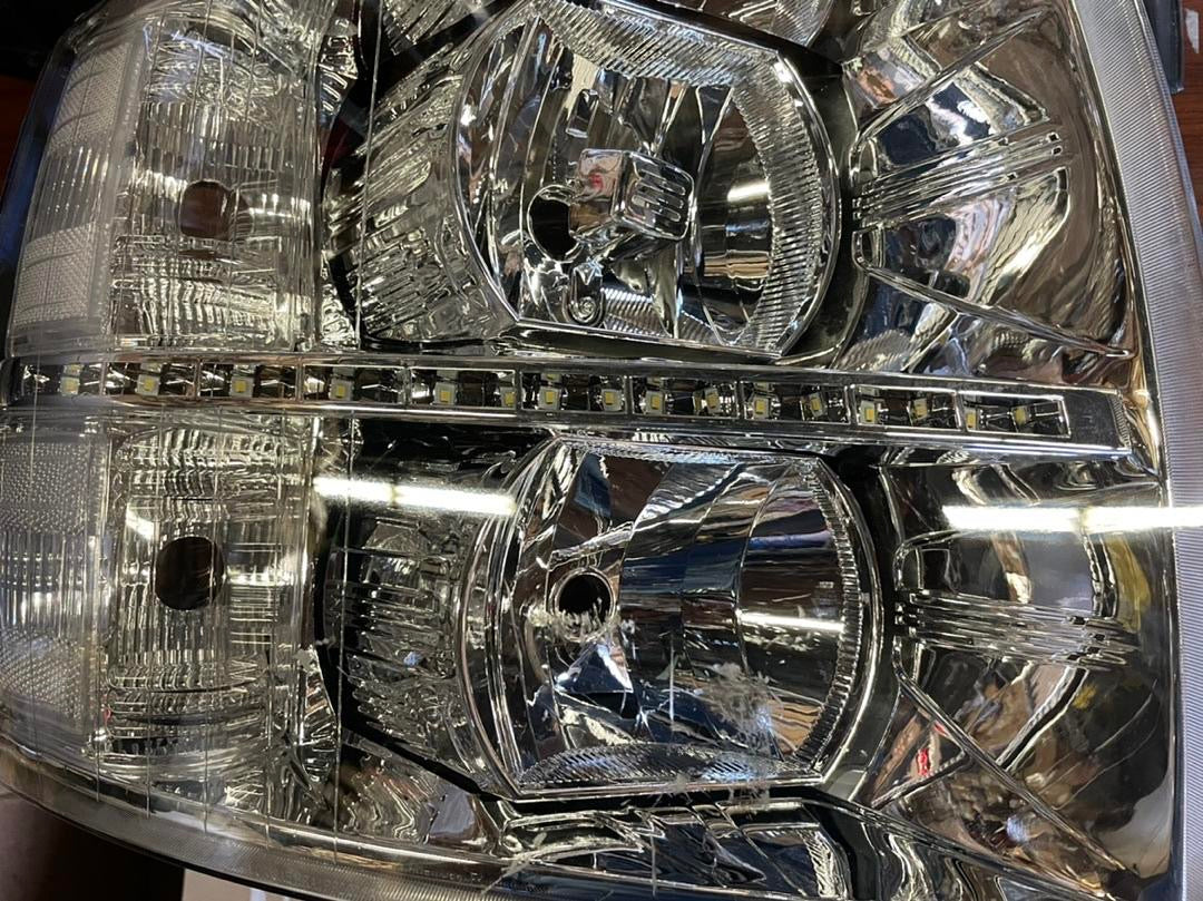 REFURBISHED 07-13 CHEVY SILVERADO LED CHROME CLEAR HEADLIGHTS