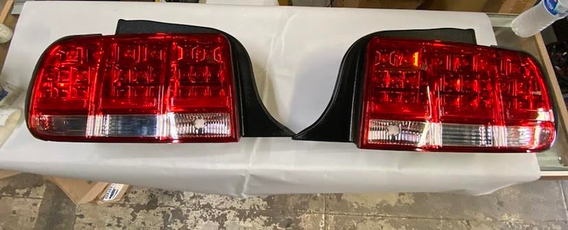 05-07 FORD MUSTANG LED RED TAILLIGHTS