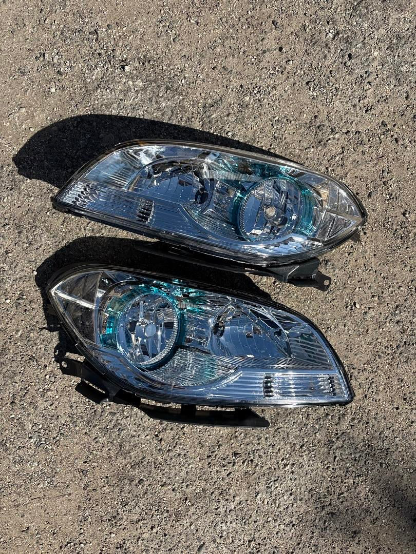 NEW 08-12 CHEVY MALIBU CHROME CLEAR HEADLIGHTS