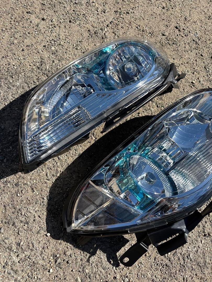 NEW 08-12 CHEVY MALIBU CHROME CLEAR HEADLIGHTS