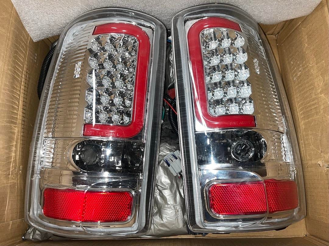00-06 CHEVY TAHOE/ GMC YUKON OPEN BOX LED 3D RED CHROME TAILLIGHTS