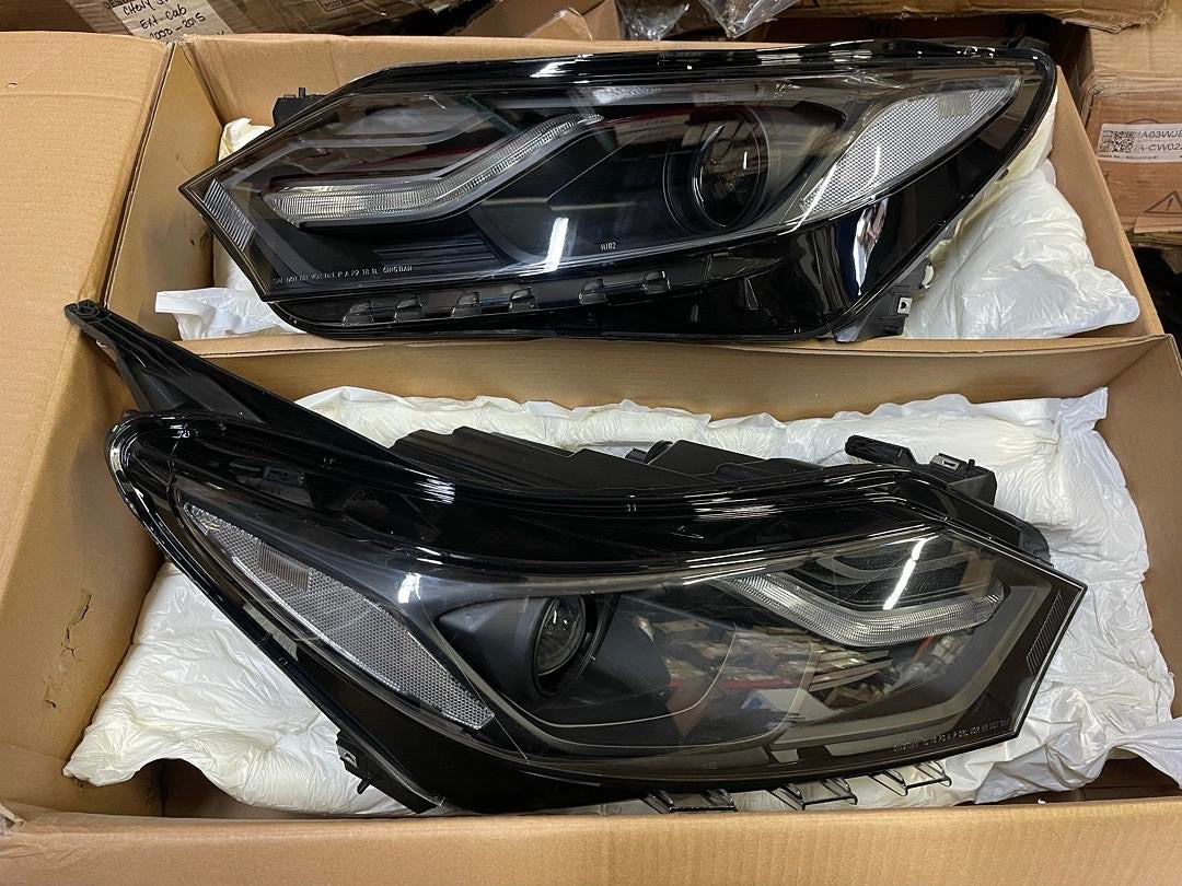18-21 CHEVY EQUINOX LED DRL PROJECTOR HEADLIGHTS - BLACK HOUSING CLEAR CORNER
