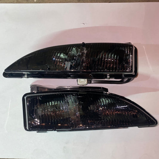 95-99 CHEVY CAVALIER PAIR SMOKED LENS CLEAR TURN SIGNAL HEADLIGHT