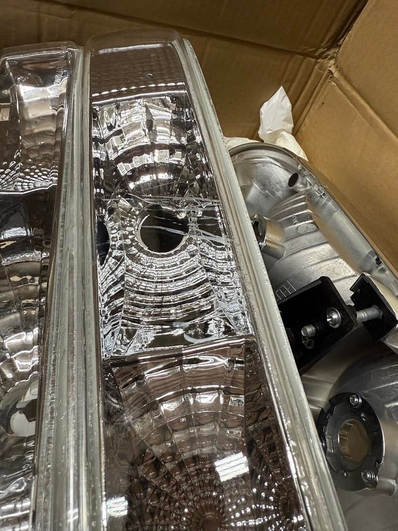 OB 98-04 CHEVY BLAZER / S10 CHROME HOUSING AND CLEAR HEADLIGHTS