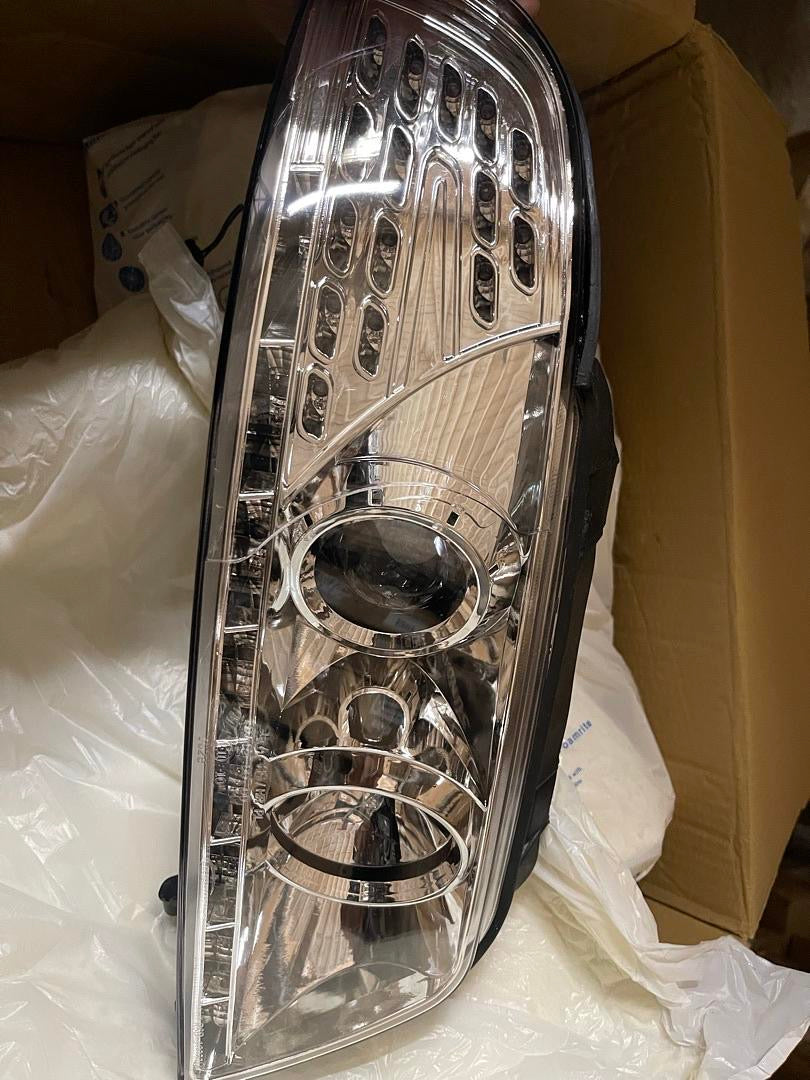 96-01 AUDI A4 QUATTRO LED DRL PROJECTOR PAIR OF CHROME HEADLIGHTS