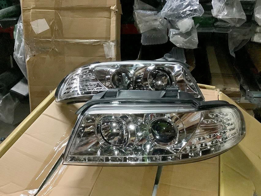 96-01 AUDI A4 QUATTRO LED DRL PROJECTOR PAIR OF CHROME HEADLIGHTS