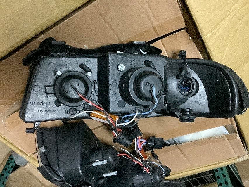 96-01 AUDI A4 QUATTRO LED DRL PROJECTOR PAIR OF CHROME HEADLIGHTS