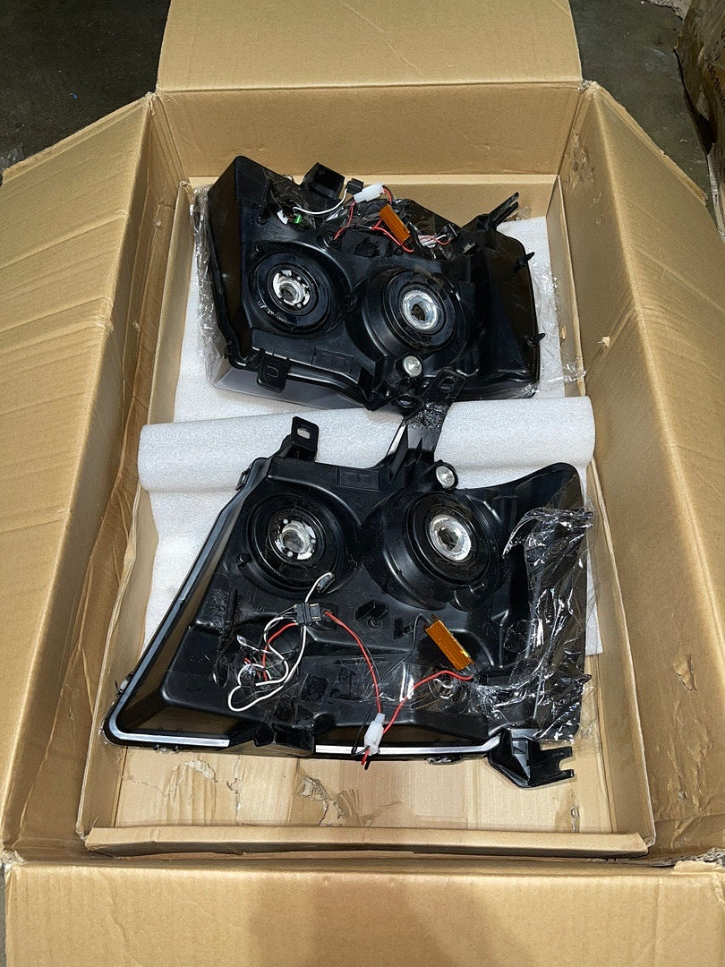 CHEVY TAHOE / SUBURBAN / AVALANCHE BLACK HOUSING LED HEADLIGHTS FOR 2007 TO 2014