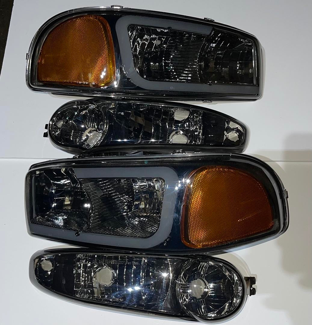 GMC SIERRA DENALI / YUKON DENALI SMOKED LED HEADLIGHTS FOR 1999 TO 2006