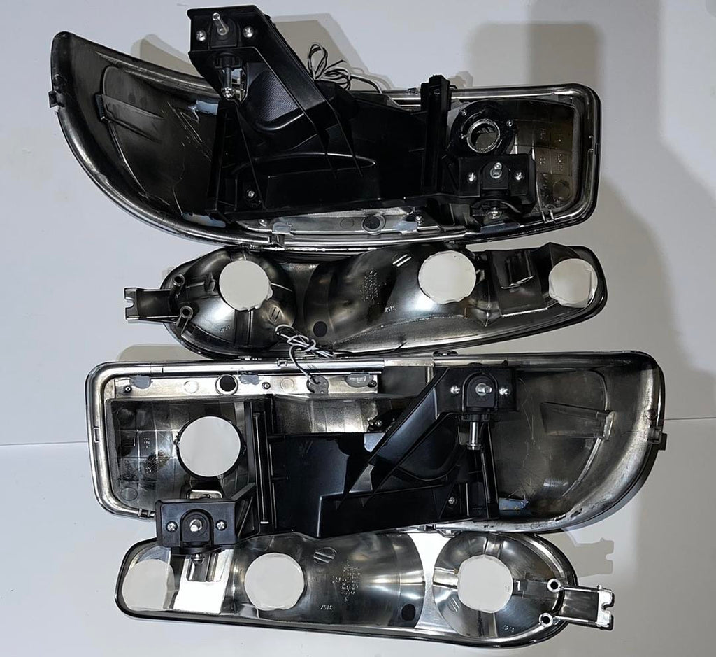 GMC SIERRA DENALI / YUKON DENALI SMOKED LED HEADLIGHTS FOR 1999 TO 2006