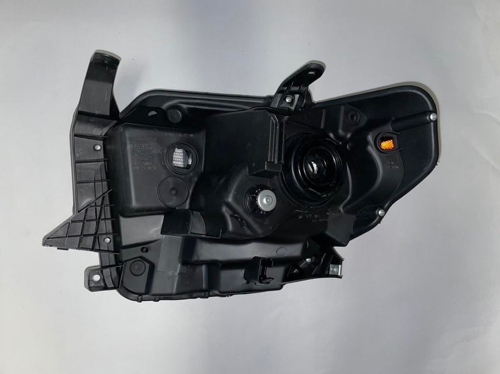 14-18 TOYOTA TUNDRA BLACK HOUSING HEADLIGHTS