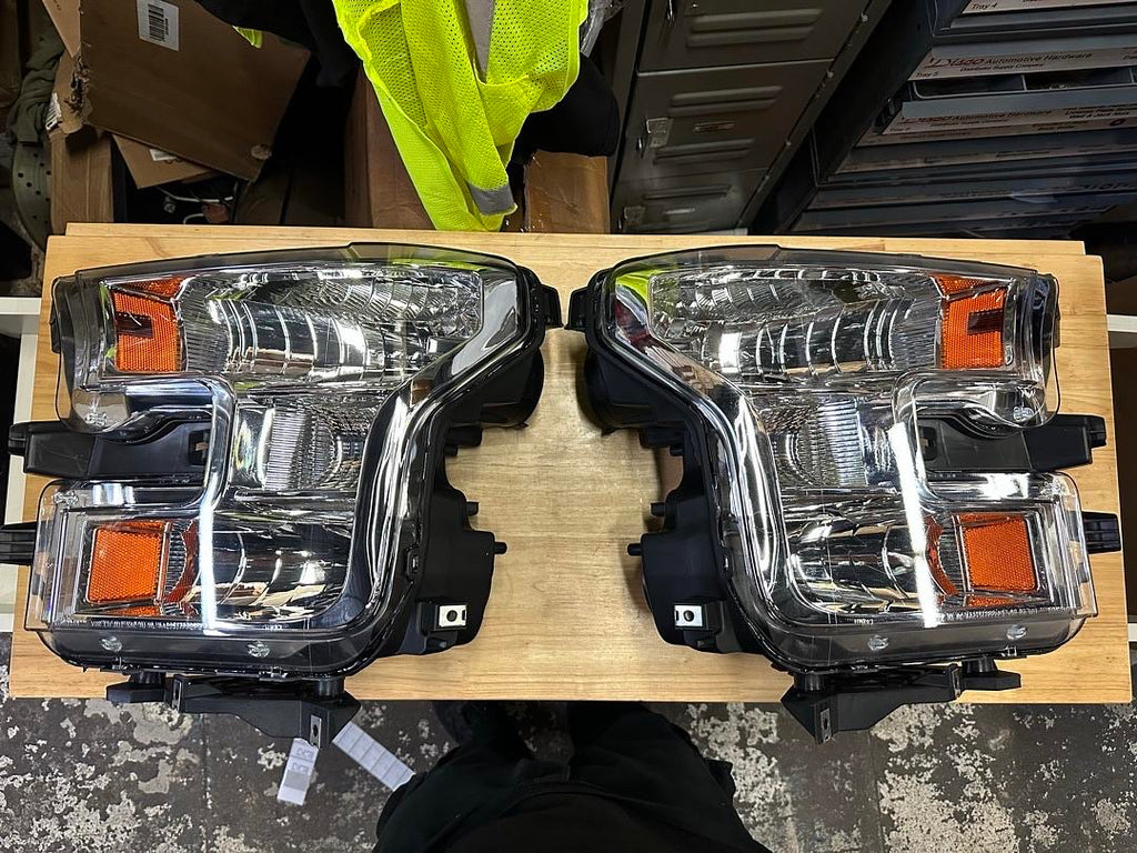 15-17 FORD F-150 CHROME HOUSING WITH AMBER CORNERS OE STYLE HEADLIGHTS