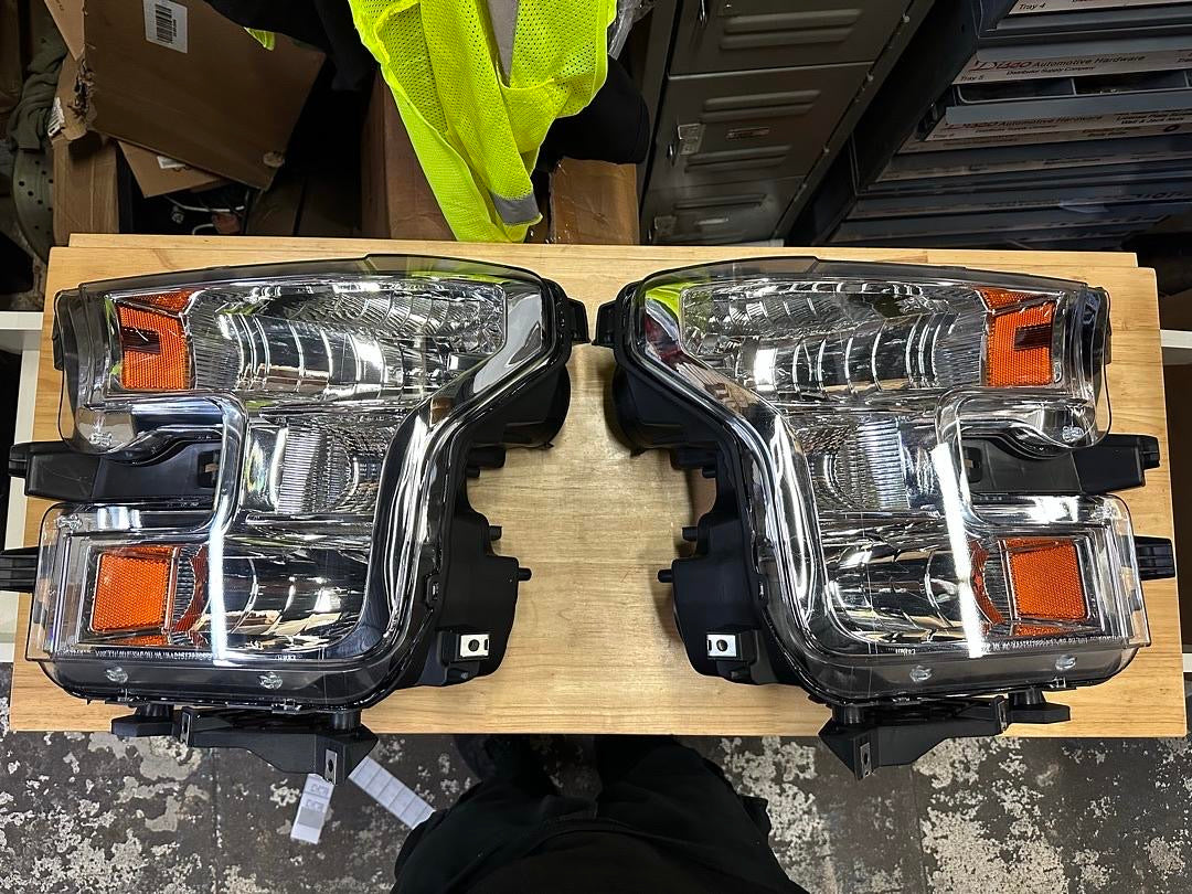 15-17 FORD F-150 CHROME HOUSING WITH AMBER CORNERS OE STYLE HEADLIGHTS