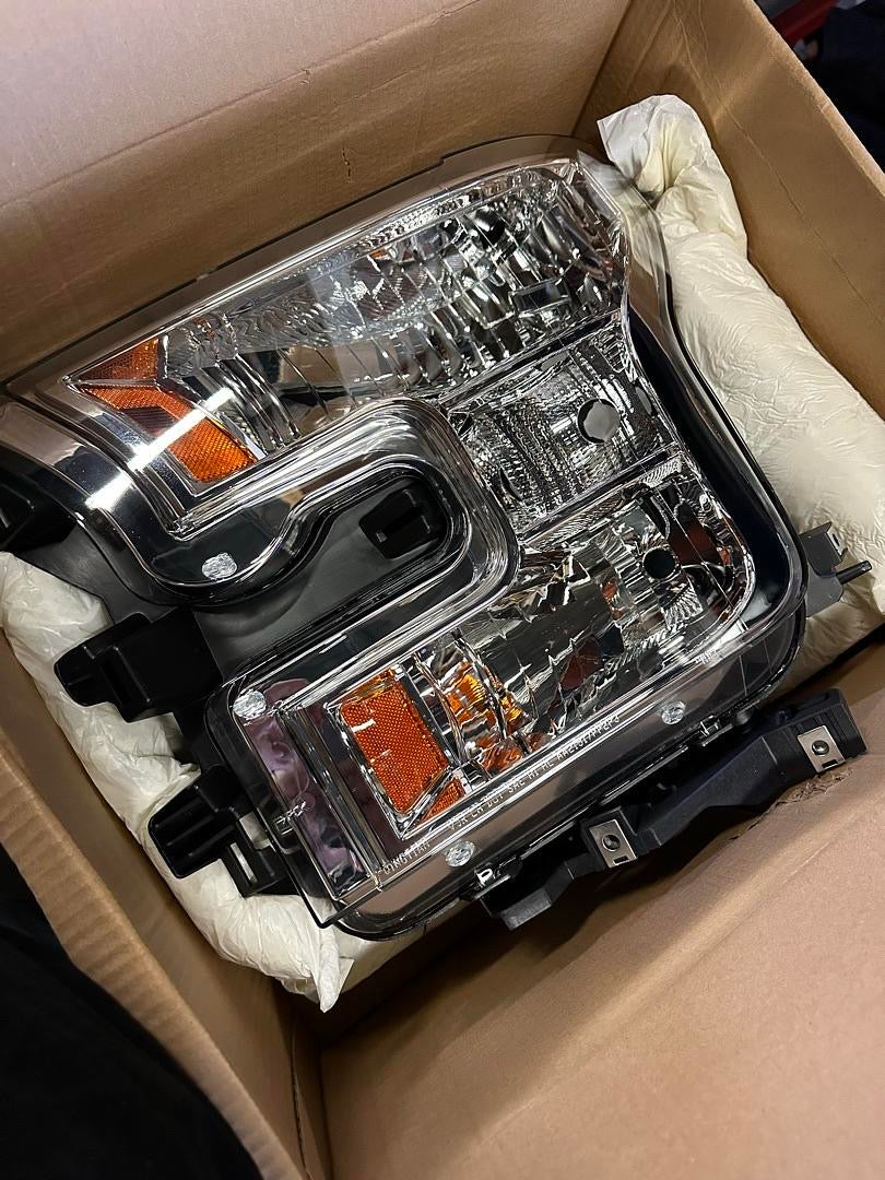 15-17 FORD F-150 CHROME HOUSING WITH AMBER CORNERS OE STYLE HEADLIGHTS
