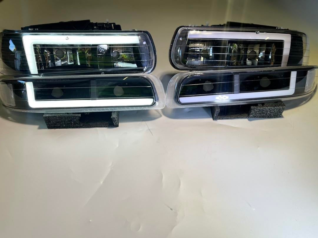 NEW 4-HL-SILV99-DRL-BK-CL 99-02 CHEVY SILVERADO BLACK HOUSING G3 LED HEADLIGHTS