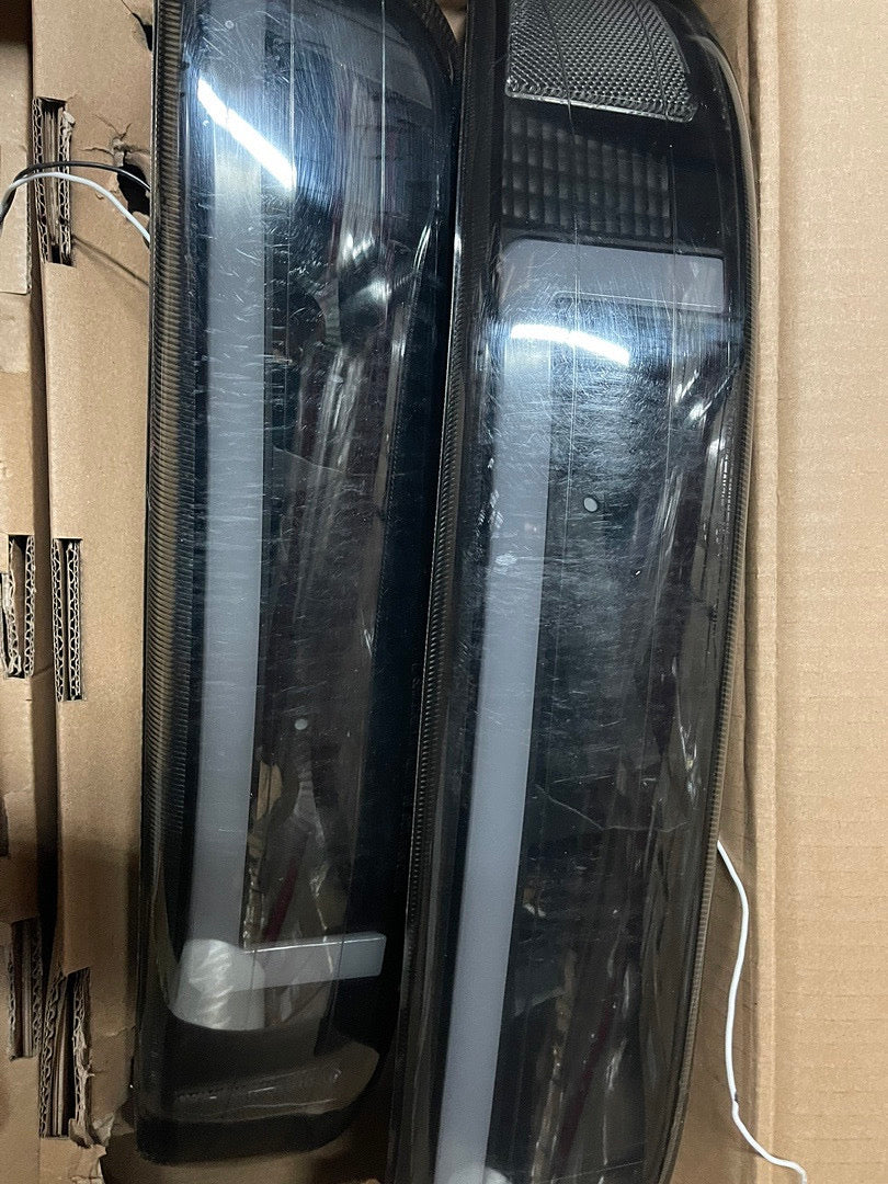 OB REFURBISHED 99-02 CHEVY SILVERADO BLACK SMOKED HEADLIGHTS LED