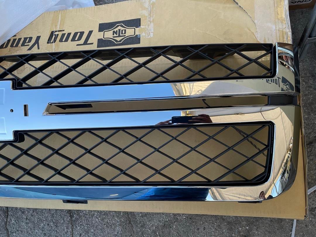 11-14 CHEVY SILVERADO 2500 / 3500 HD original STYLE GRILLE CHROME