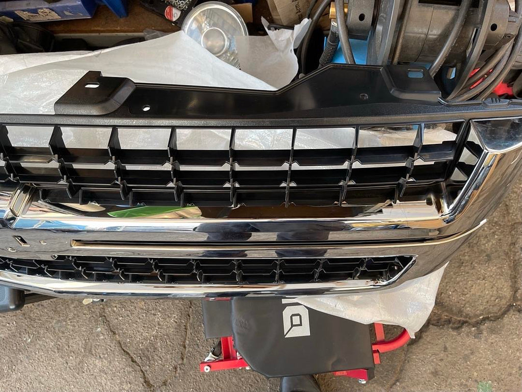 #19 07-10 CHEVY SILVERADO 2500 / 3500 HD CHROME FRONT GRILLE Original STYLE