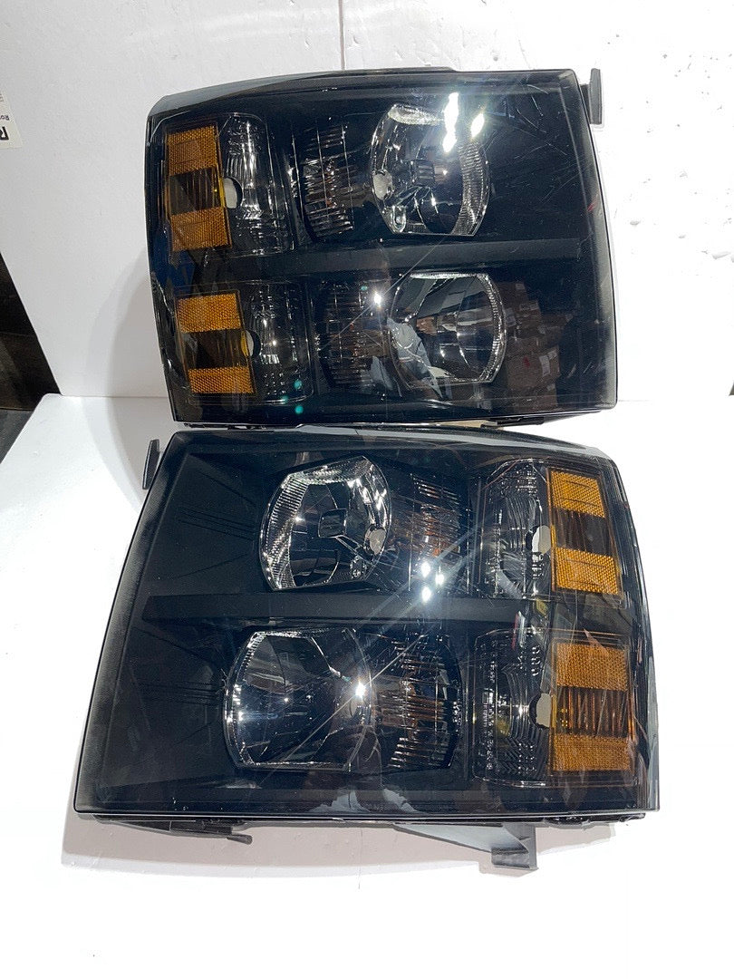 CHEVY SILVERADO SMOKED HEADLIGHTS FOR 2007 TO 2013