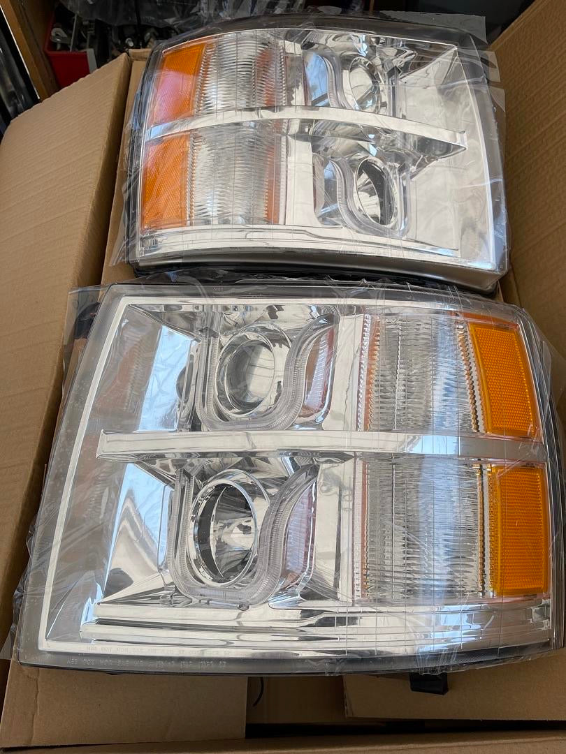 NEW 07-13 CHEVY SILVERADO CHROME AMBER LED PROJECTOR HEADLIGHTS
