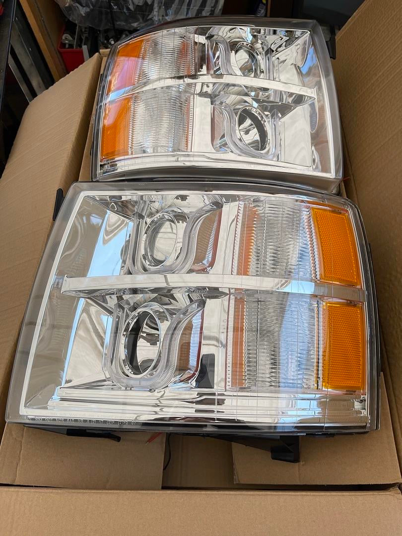 NEW 07-13 CHEVY SILVERADO CHROME AMBER LED PROJECTOR HEADLIGHTS