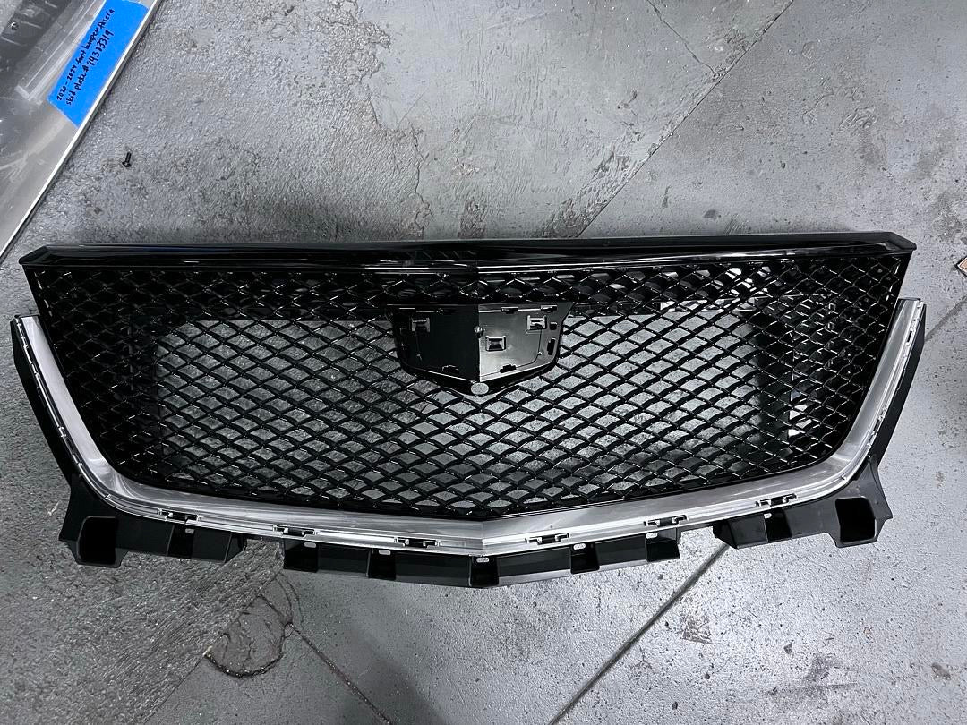 2020-2024 Cadillac XT6 Black Front Grille OEM