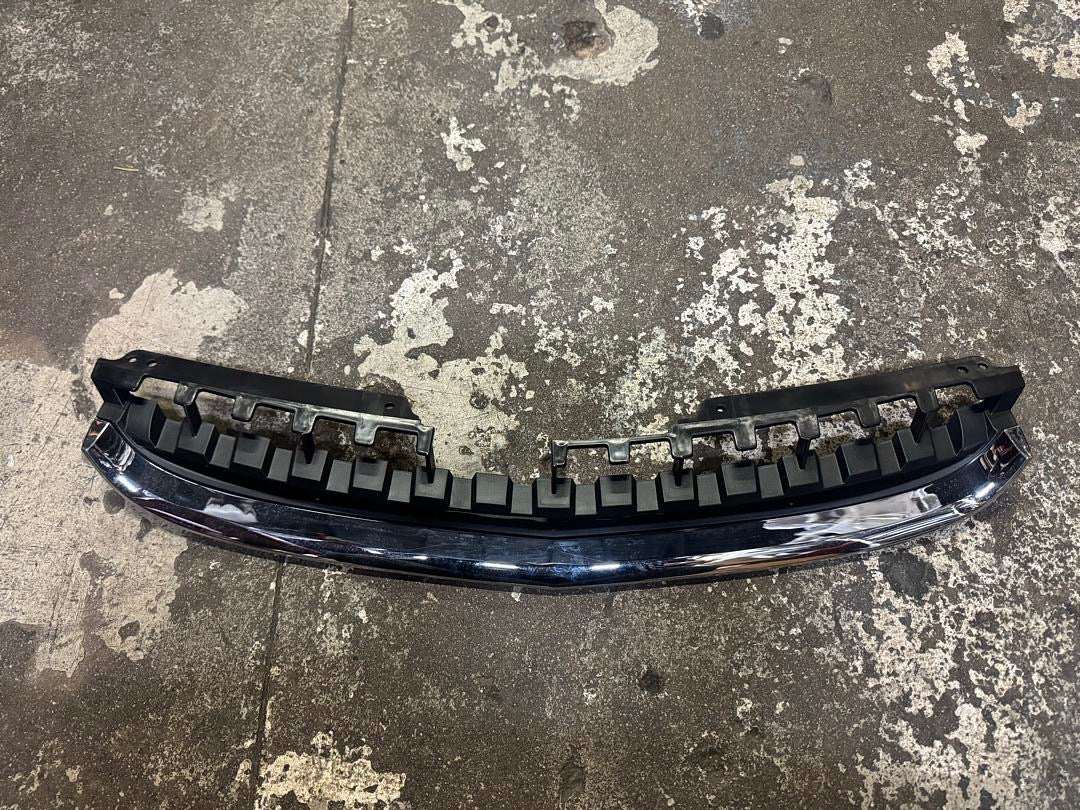 2012 TO 2015 CAPTIVA SPORT LT LTZ UPPER GRILLE