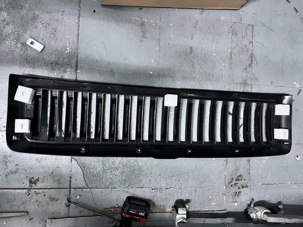 94-02 DODGE RAM 1500 MATTE BLACK GRILLE/GRILL