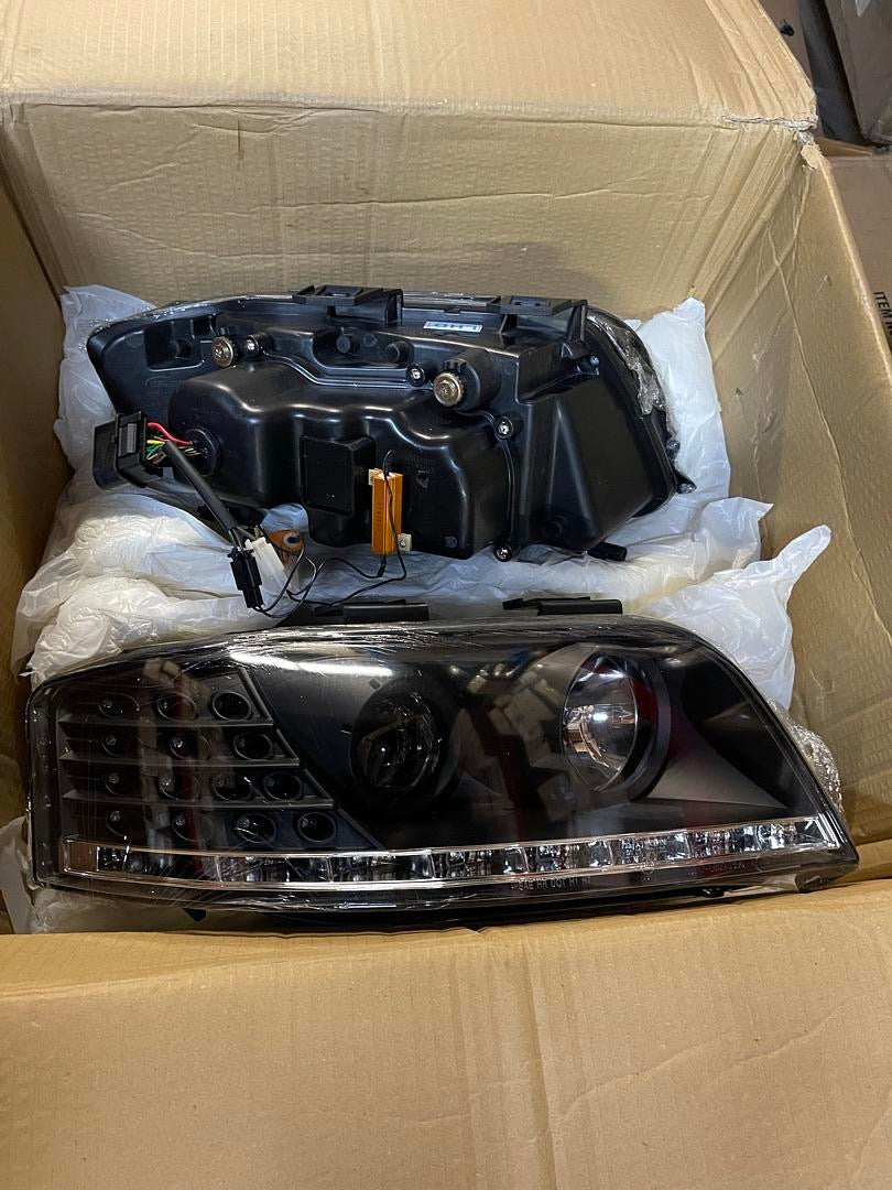 02-04 A6 / A6 QUATTRO (FACELIFTED MODELS) HEADLIGHTS BLACK LED