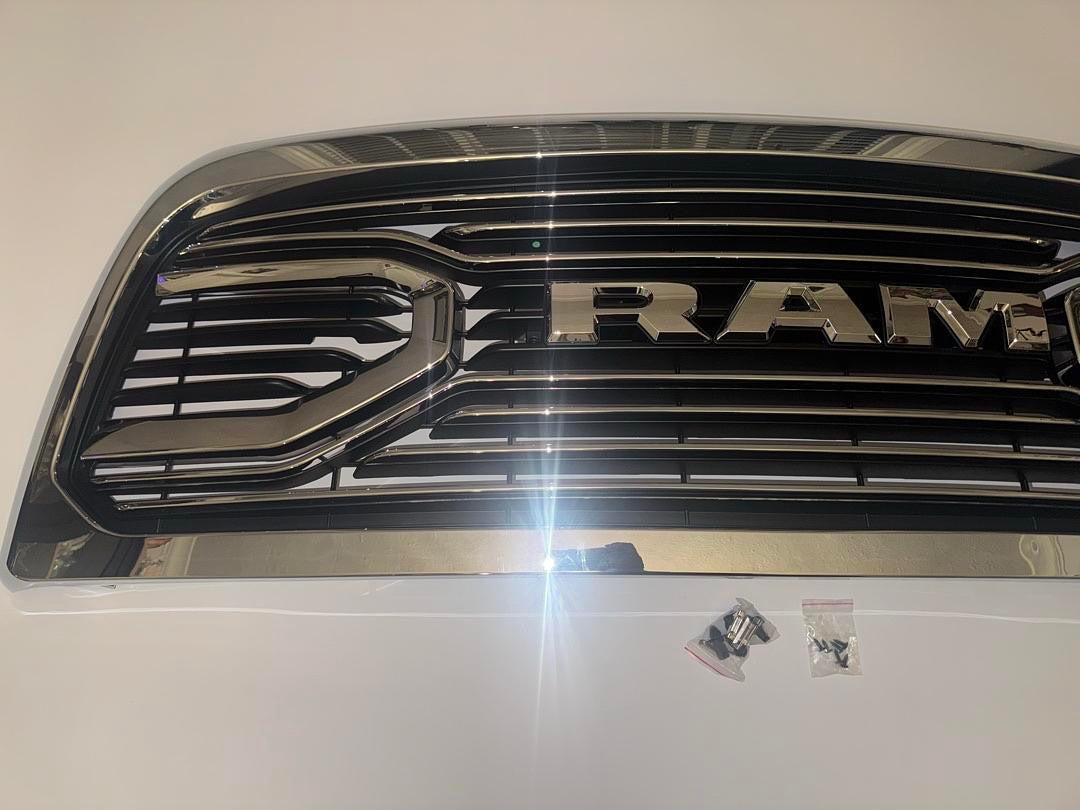 10-18 DODGE RAM 2500 3500 CHROME FRONT BUMPER GRILLE GRILL