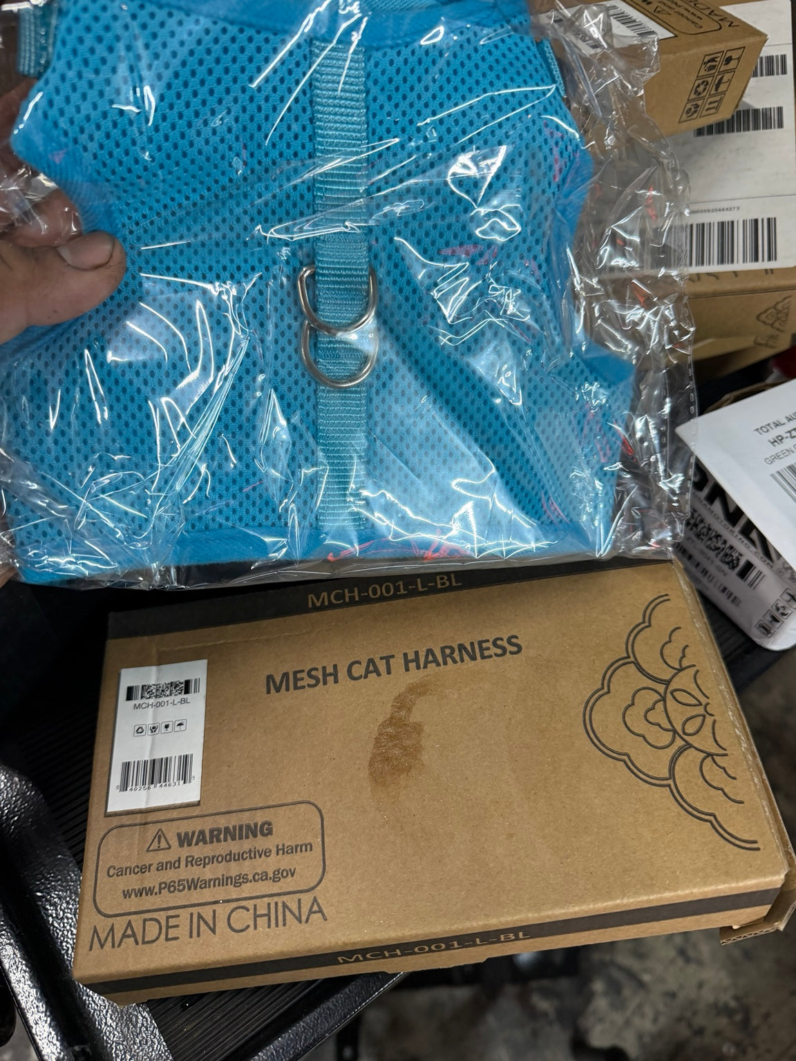 MCH-001-L-BL actual harness and packaging