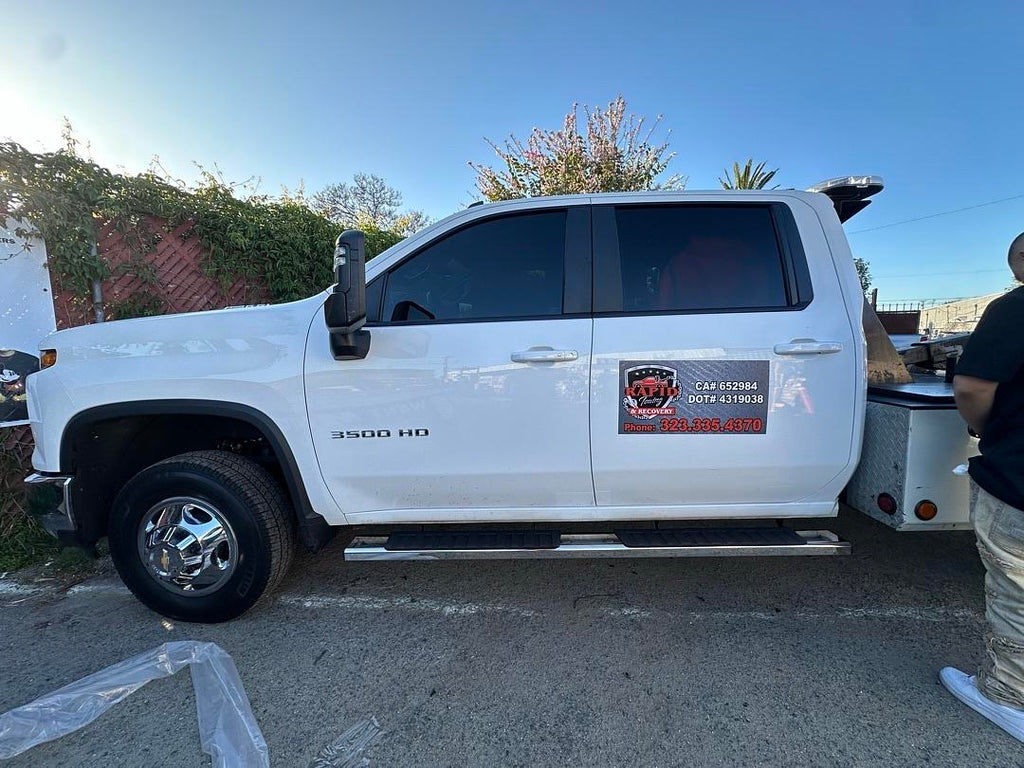 19-ON CHEVY SILVERADO CREW CAB RUNNING BOARDS