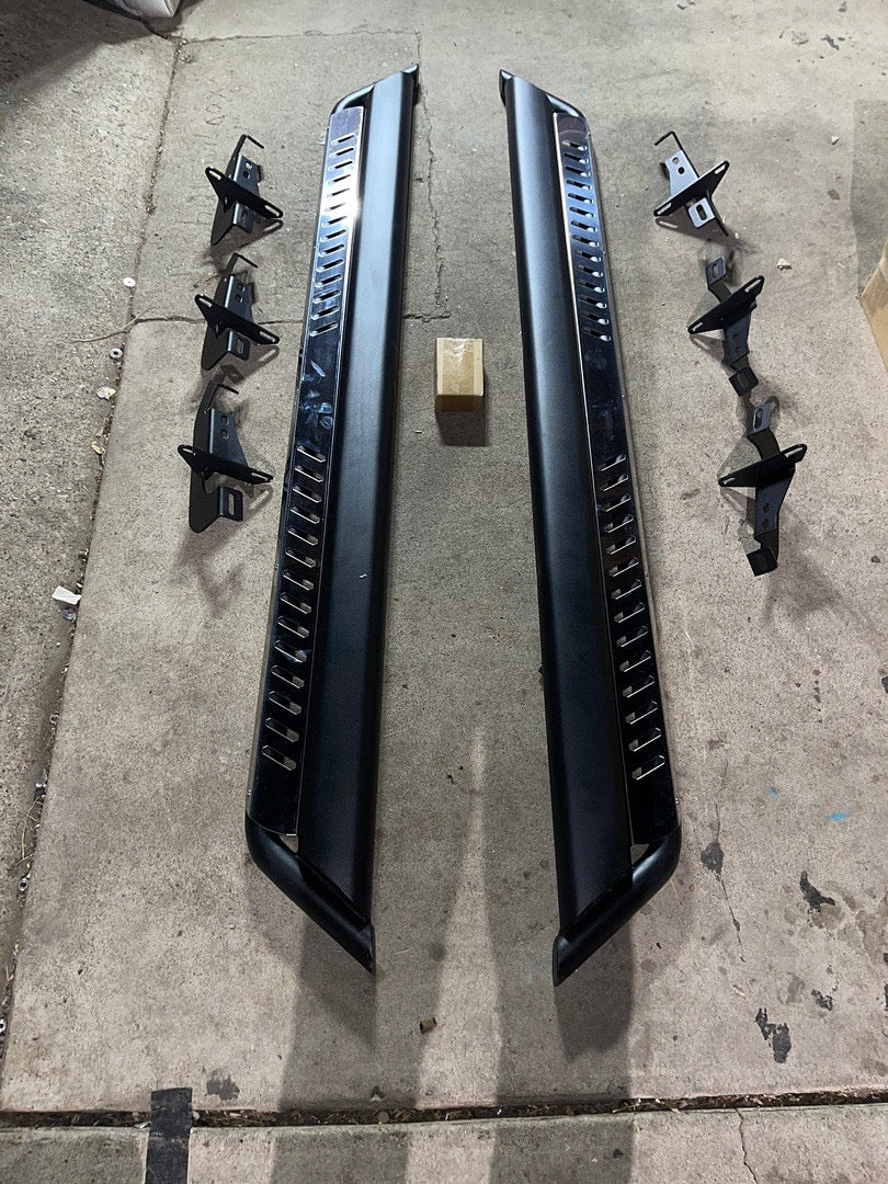 18-20 JEEP WRANGLER JL UNLIMITED 4DR DROPPED STEP CHROME/ BLACK BOARD