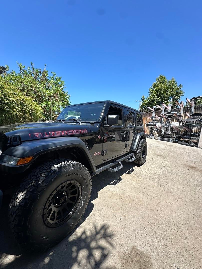 18-ON JEEP WRANGLER 4DR JL OFF ROAD STYLE STEPPER POWDER COAT RUNNING BOARDS ESTRIBOS