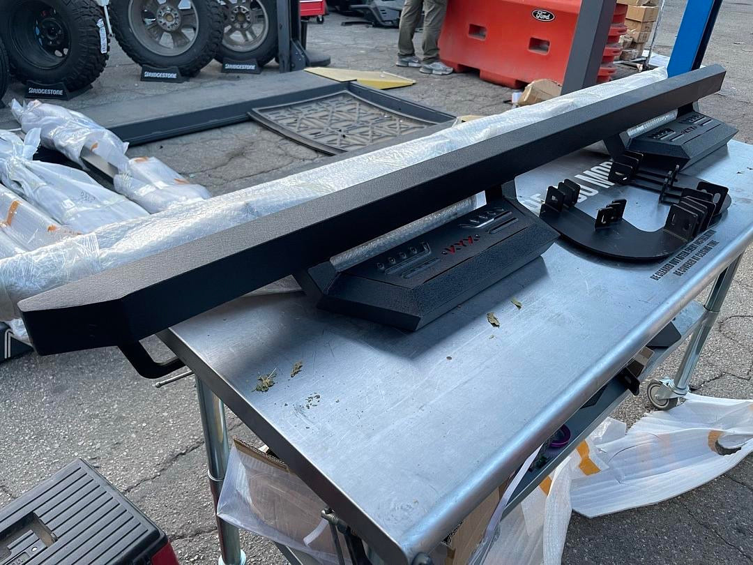 #2 KYX 19-25 CHEVY SILVERADO GMC SIERRA EXT CAB ONLY OFF ROAD STYLE RUNNING BOARDS BLACK