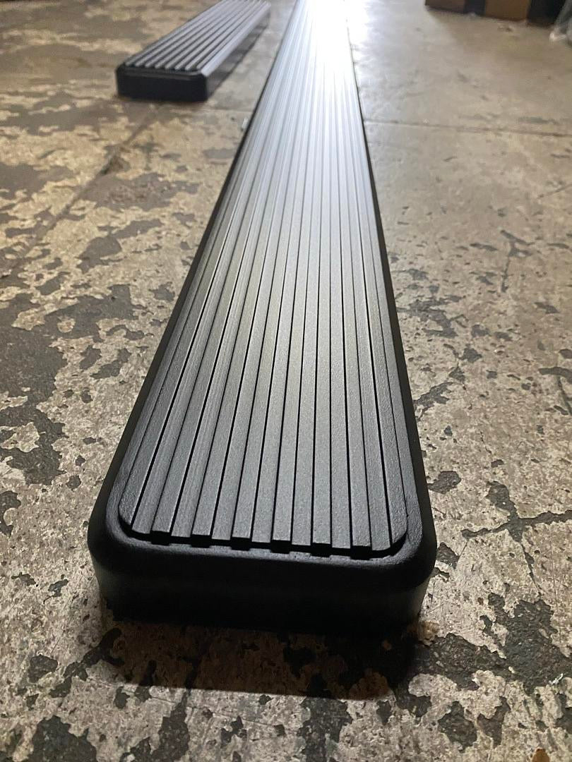 07-09 DODGE SPRINTER FULL SIZE VAN & MERCEDES-BENZ SPRINTER 10-24 3-DOOR 5” IBOARDS 86” LONG BLACK