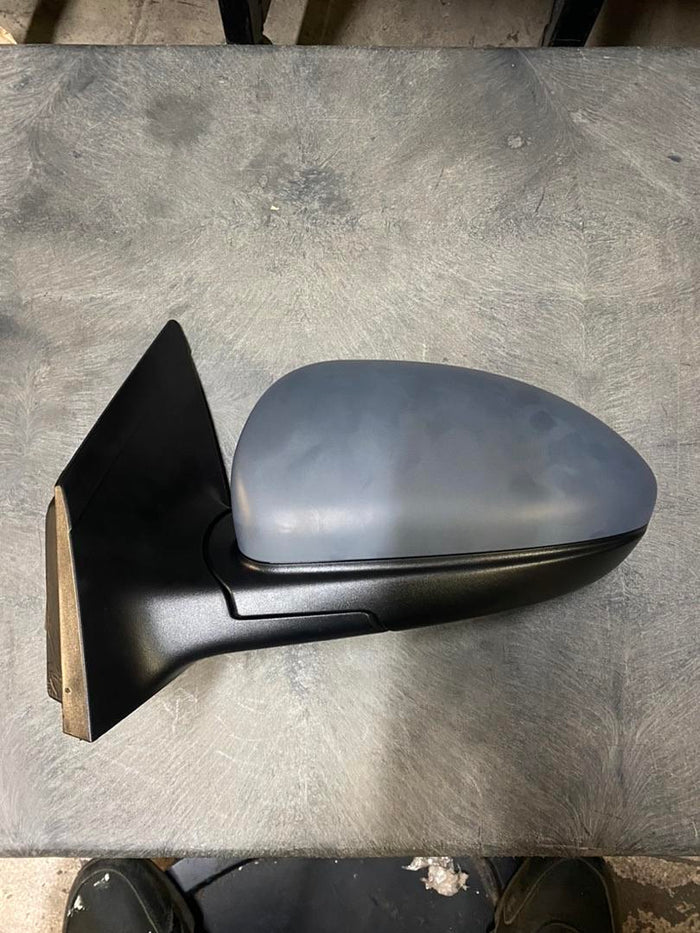 19258659 | 11-16 chevy cruze left side mirror powered primered with cap