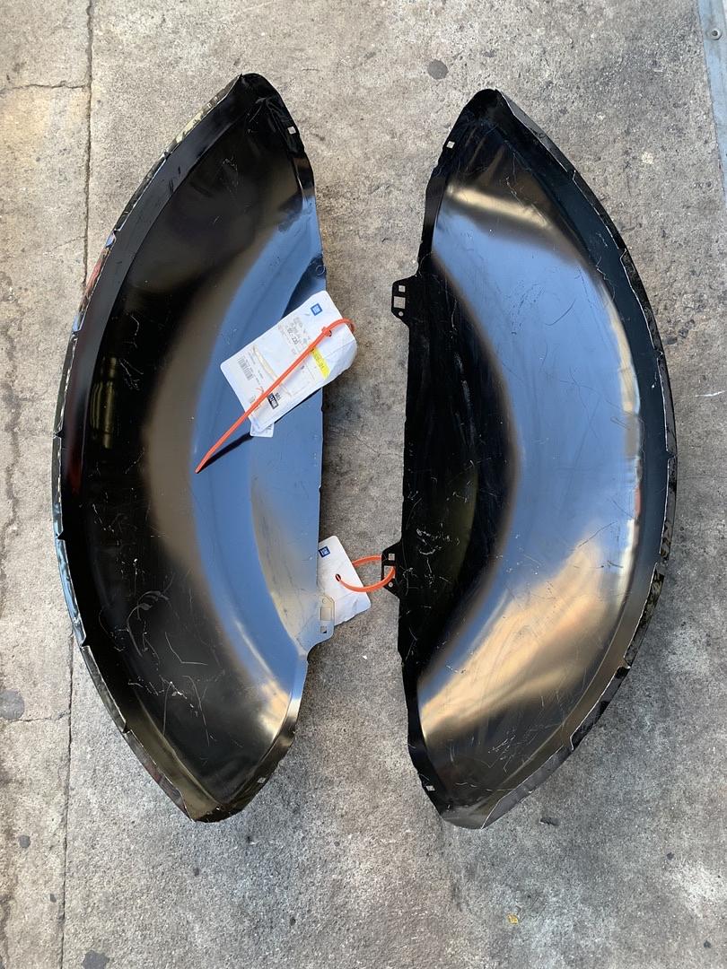 23197649 | 00-20 Chevy Gmc Cadillac Inner wheelhouse Panel Left Inner, Right Inner, Rear Inner Panel de timonera