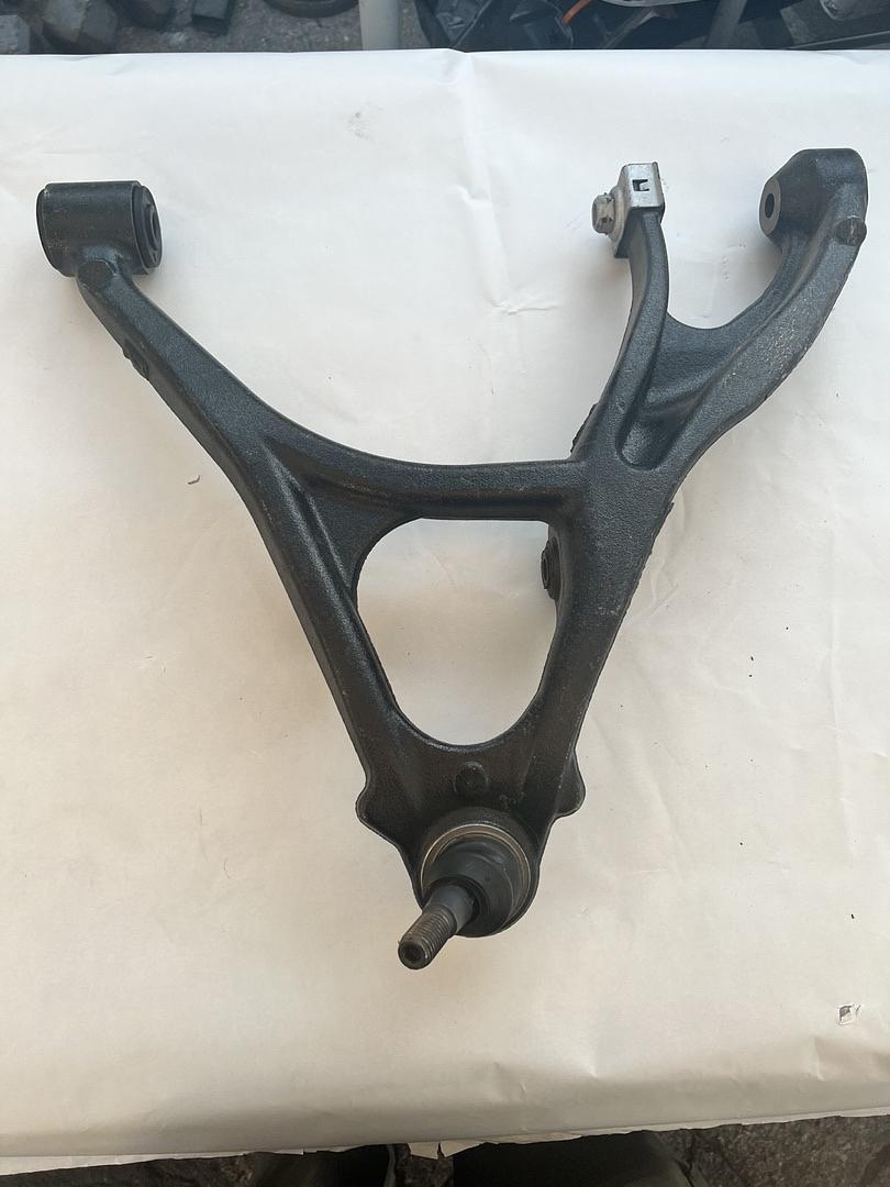 15082977 | ✅ OB # 06-10 hummer H3 front passenger side lower control arm OEM