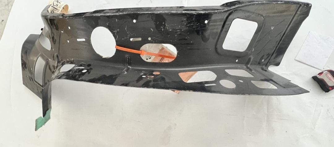 15757822 | OB # body d pillar floor pan reinforcement inner pillar panel 00-06 tahoe suburban avalanche 03-06 silverado / SS