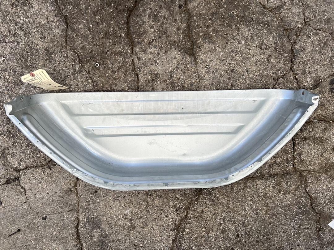 15761951 | 99-06 chevy silverado gmc sierra all 6.5ft and 8ft bed models truck bed inner housing panel 07 2500hd