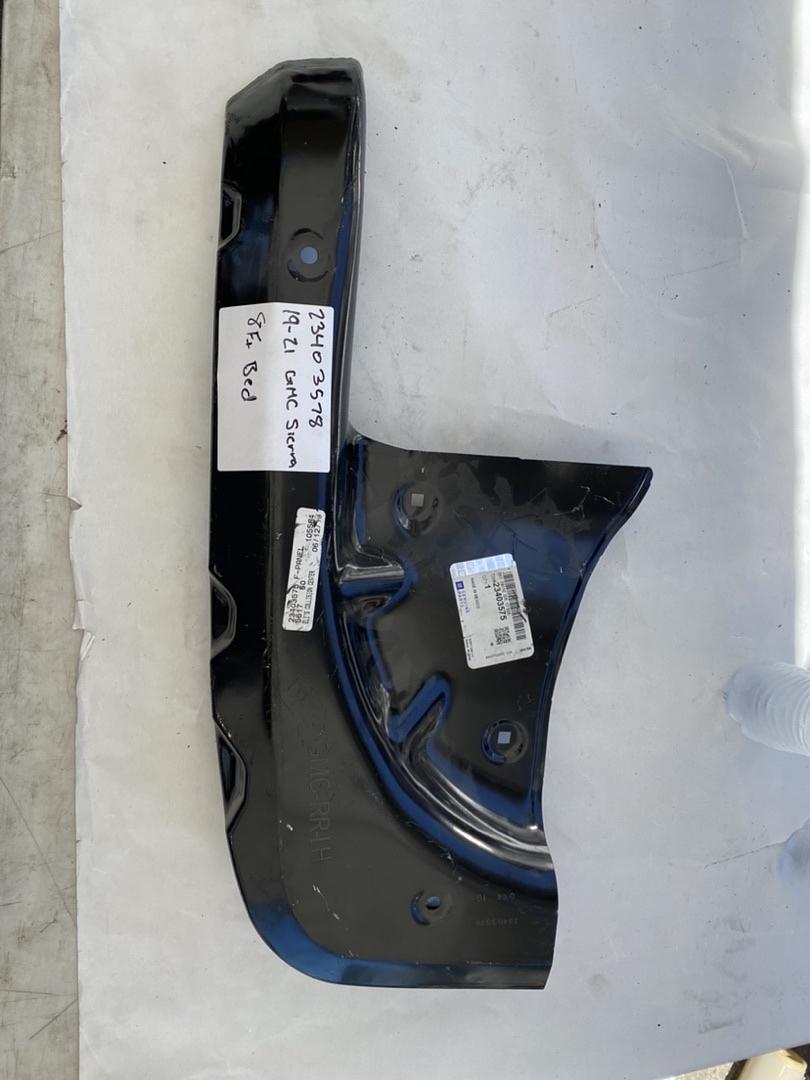 # 19-21 gmc sierra 8 foot bed inner rear left panel wheel well