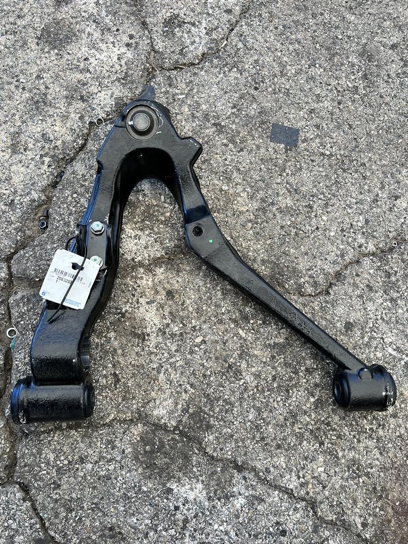 20832024 | ✅ # 03-09 Hummer h2 lower control arm oem GM brazos de control inferiores