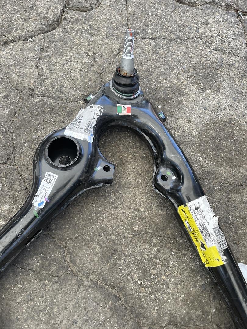 ✅ 2020 escalade esv tahoe suburban yukon Front Passenger Side Lower Control Arm - GM ()