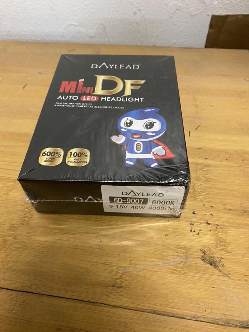 9007 6D COLOR CHANGING 6000K DAYLED BULBS