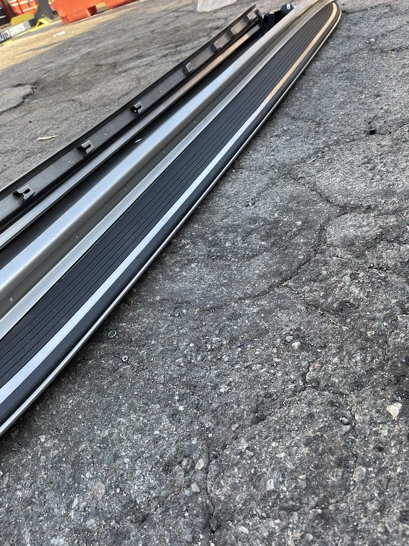 84527214 | 18-22 buick enclave running boards oem GM