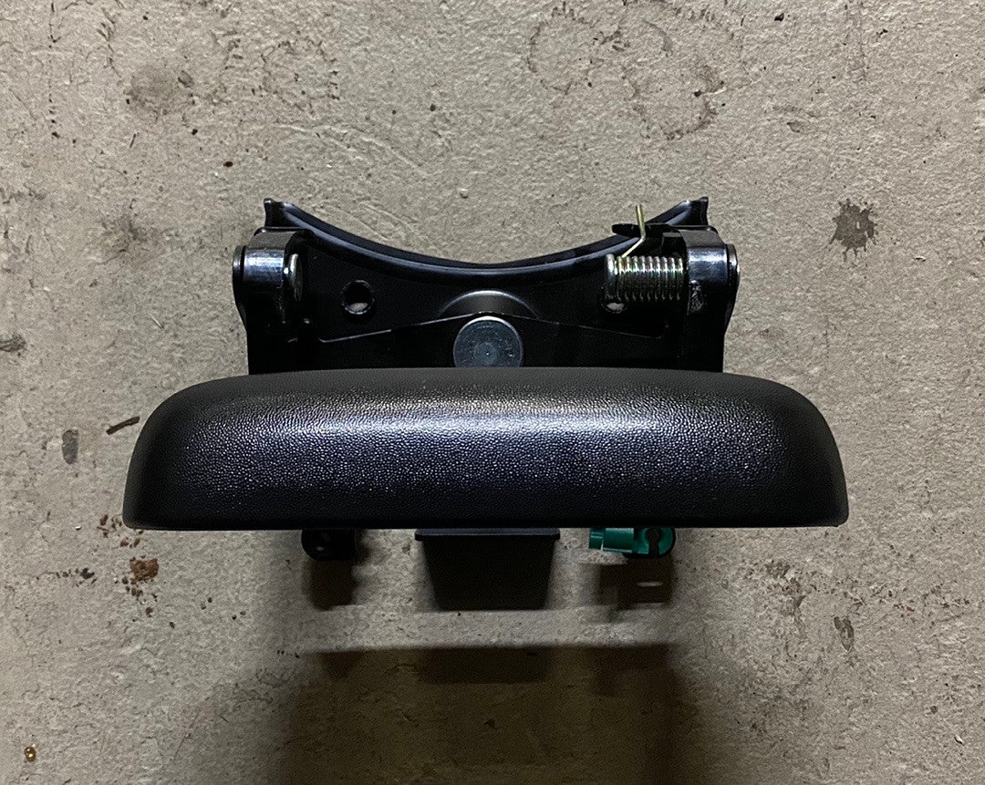 F106 99-06 CHEVY SILVERADO/GMC SIERRA REAR TAILGATE HANDLE BLACK