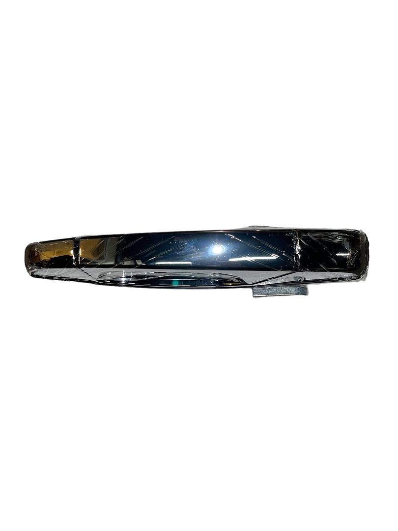07-13 CHEVY SILVERADO / SIERRA PASSANGER RIGHT FRONT SIDE CHROME
